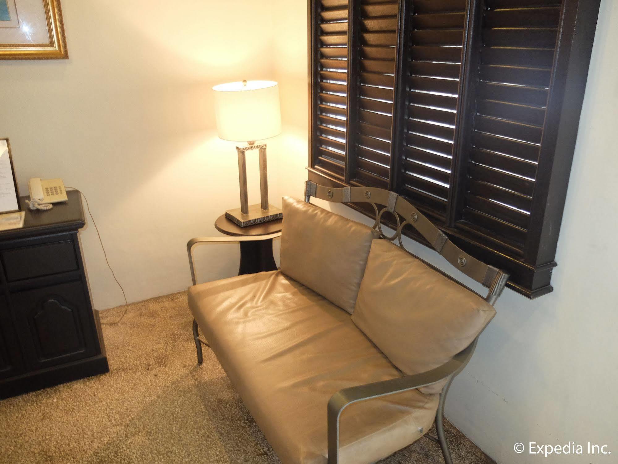Dm Residente Villas Angeles Luaran gambar