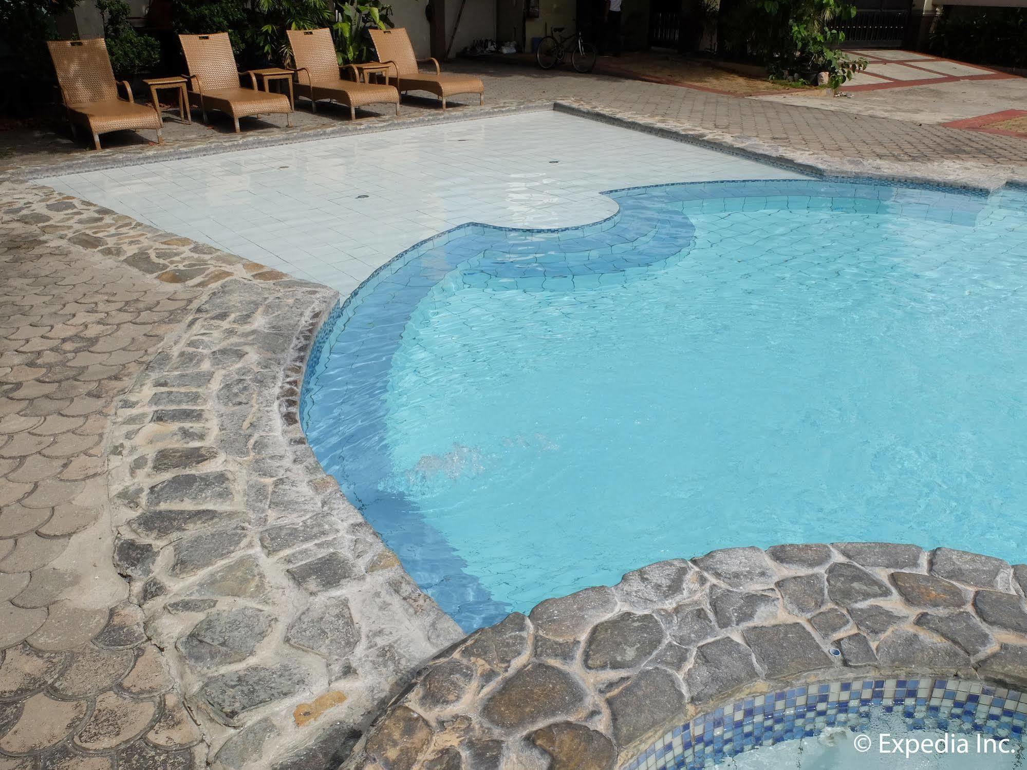 Dm Residente Villas Angeles Luaran gambar